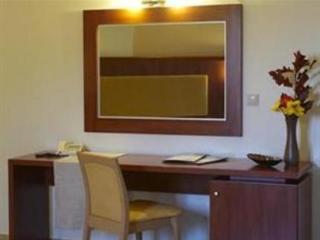 Parnis Palace Отель 4*
